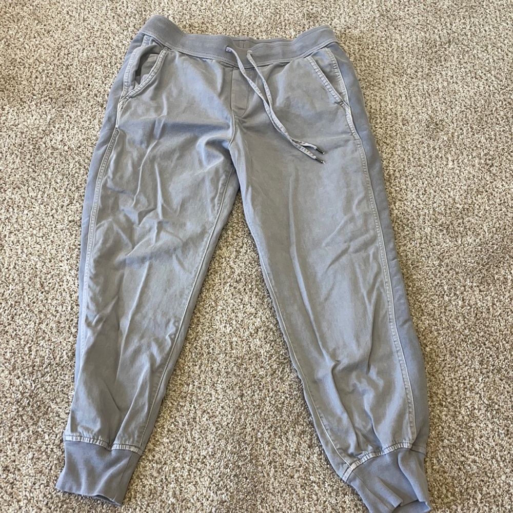 Slouchy Gap Jogger pants